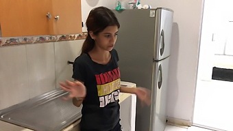 I Have My Stepsister Give Me A Blow Job In The New House That My Parents Bought.